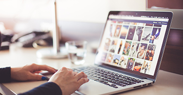 財(cái)務(wù)會(huì)計(jì)人員 2名